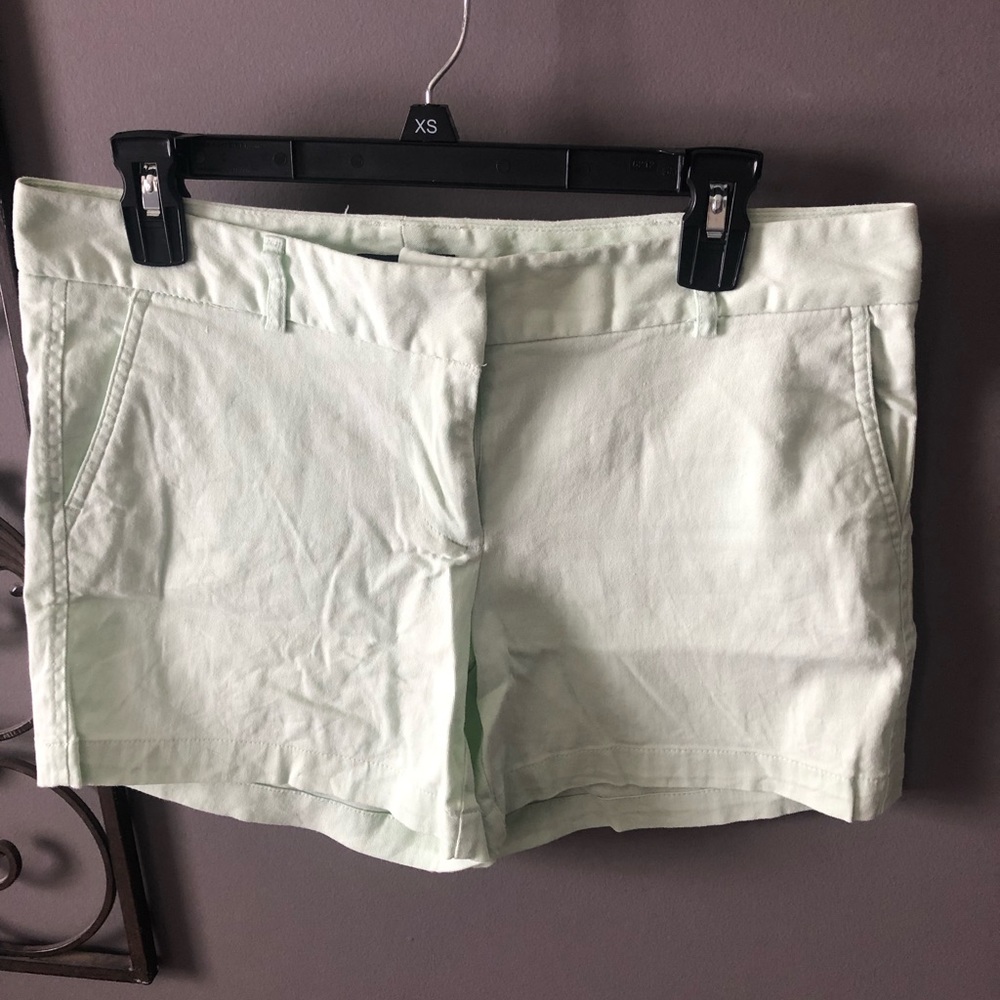 Land N Sea mint green casual shorts